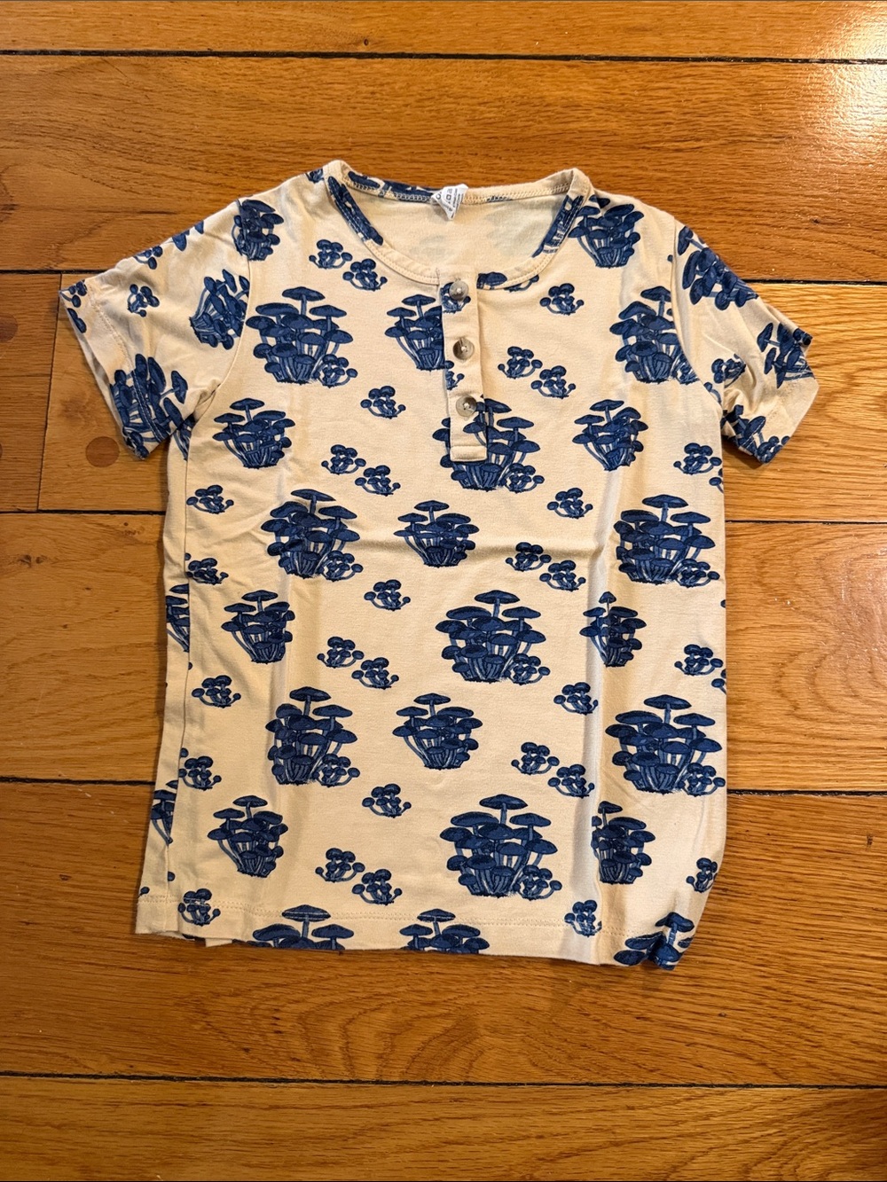 kate quinn Cream Short-Sleeve Henley with Blue Mushroom Print